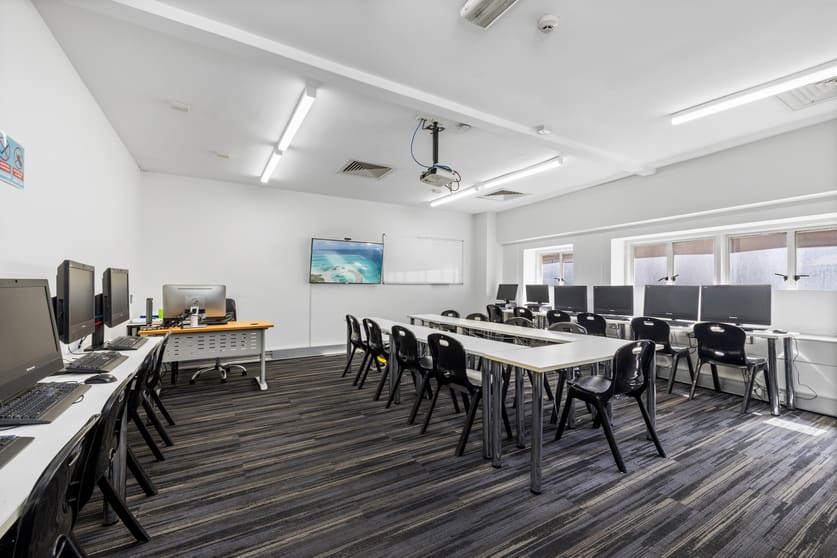 Click to view all images Level 4/95 Bathurst Street Sydney NSW 2000 - Image 1