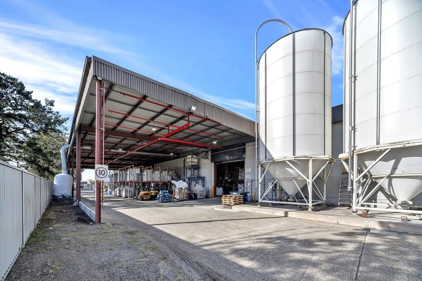 Click to view all images 33-41 Airds Road Minto NSW 2566 - Image 4