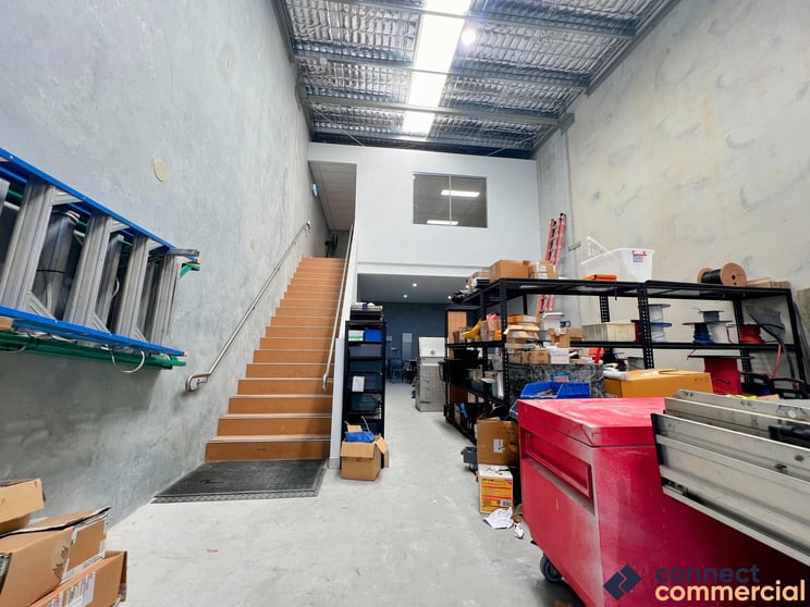 Click to view all images 5/16 Northward Street Upper Coomera QLD 4209 - Image 2