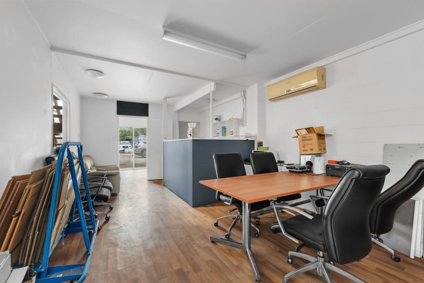 Click to view all images 4/7 Endeavour Drive Kunda Park QLD 4556 - Image 5
