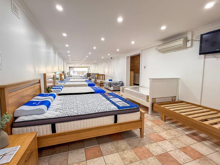 Click to view all images 134 Forest Road Hurstville NSW 2220 - Image 3