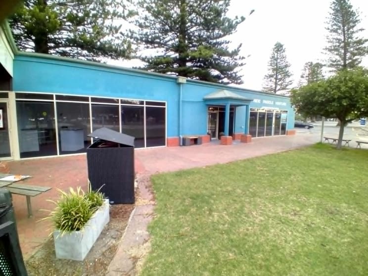 1 Esplanade Victor Harbor SA 5211 - Image 1