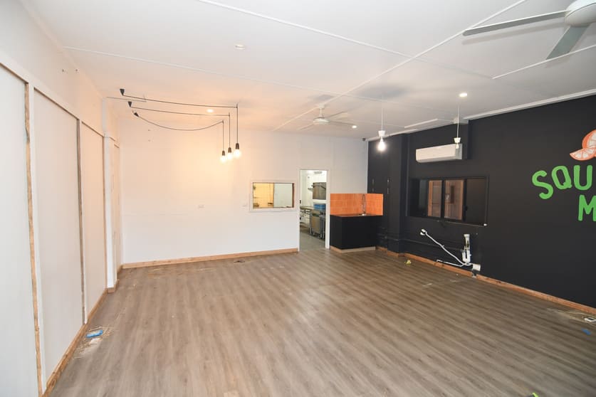 Click to view all images A/157 Charters Towers Road Hyde Park QLD 4812 - Image 2