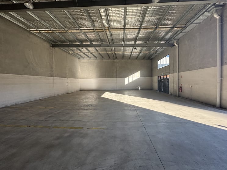 Click to view all images Unit B/24 - 25 Lemko Penrith NSW 2750 - Image 2
