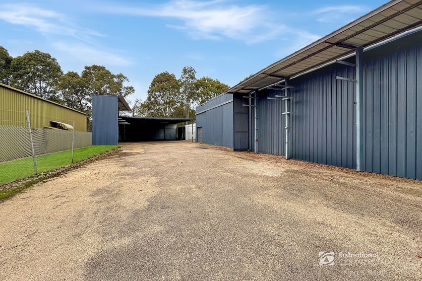14 Giles Street Bairnsdale VIC 3875 - Image 2