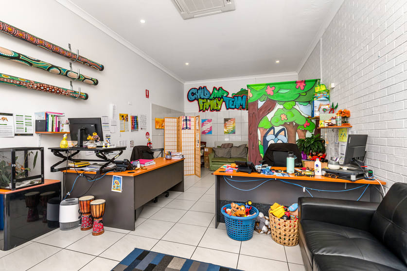 Click to view all images 2/6 Oak Street Evans Head NSW 2473 - Image 2