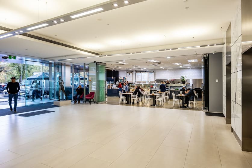 Click to view all images Unit 1002 147 Pirie Street Adelaide SA 5000 - Image 2
