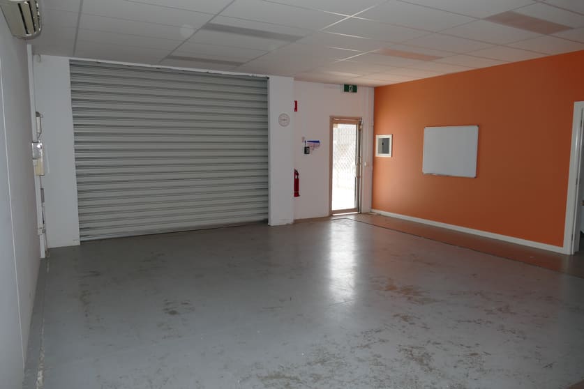 Click to view all images 8/14 Concorde Drive Keilor Park VIC 3042 - Image 3