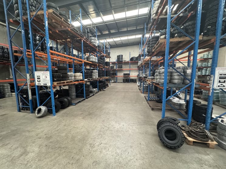 56 Efficient Drive Truganina VIC 3029 - Image 3