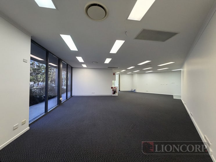 Click to view all images Redland Bay QLD 4165 - Image 3