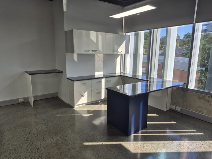 Click to view all images Office 1 16/1163 Sandgate Road Nundah QLD 4012 - Image 5