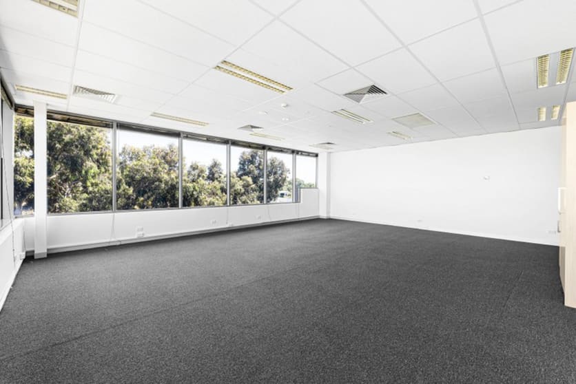 Click to view all images 14/296 Bay Road Cheltenham VIC 3192 - Image 3