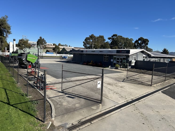 16 Osburn Street Wodonga VIC 3690 - Image 1