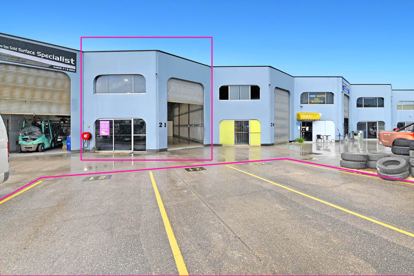 Click to view all images 21/229 Brisbane Road Biggera Waters QLD 4216 - Image 2