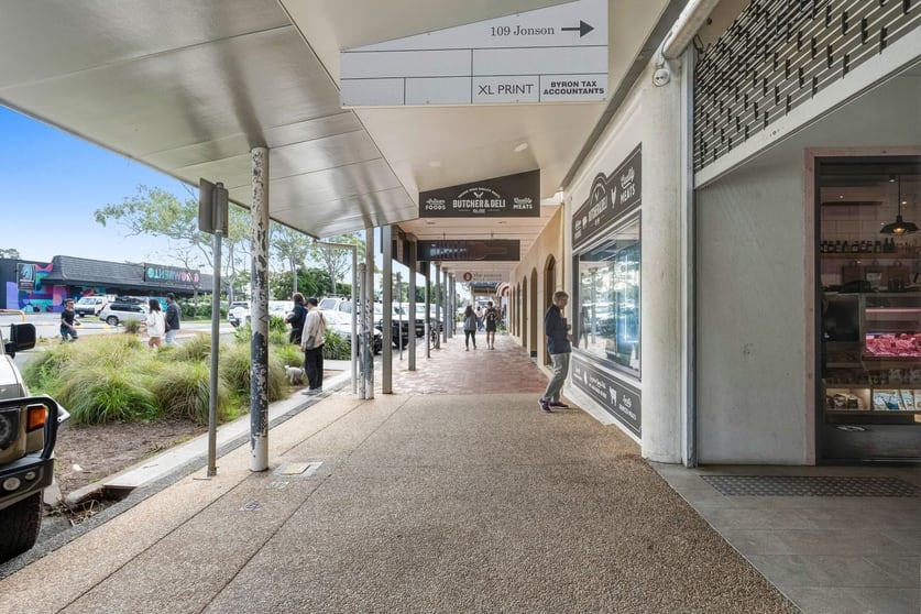 Click to view all images Office 11/109 Jonson Street Byron Bay NSW 2481 - Image 1