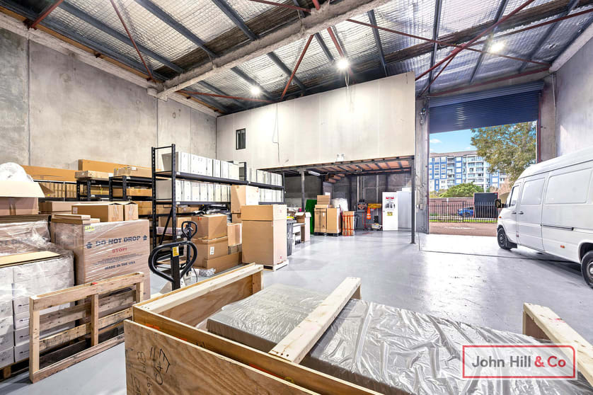 Click to view all images Unit 2/92-94 Tennyson Road Mortlake NSW 2137 - Image 1