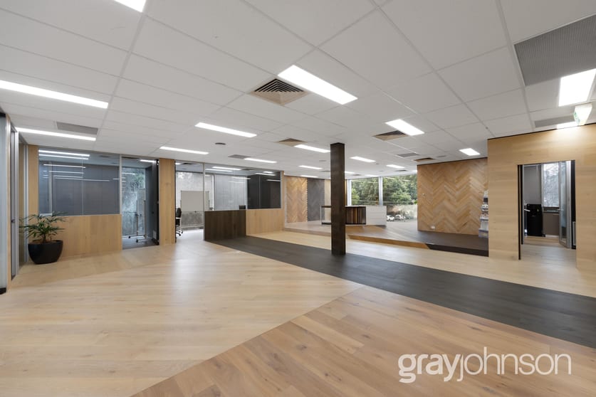 Click to view all images Unit 7, 484 Graham Street Port Melbourne VIC 3207 - Image 2