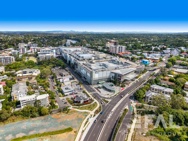 Click to view all images Suite 37/322 Moggill Road Indooroopilly QLD 4068 - Image 1