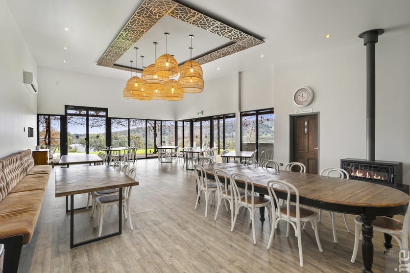 Click to view all images 1036 Beechworth-Wangaratta Road Everton Upper VIC 3678 - Image 3