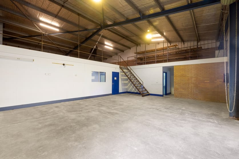 1/852 Leslie Drive North Albury NSW 2640 - Image 2