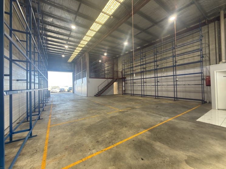 2/166 Beatty Road Archerfield QLD 4108 - Image 3