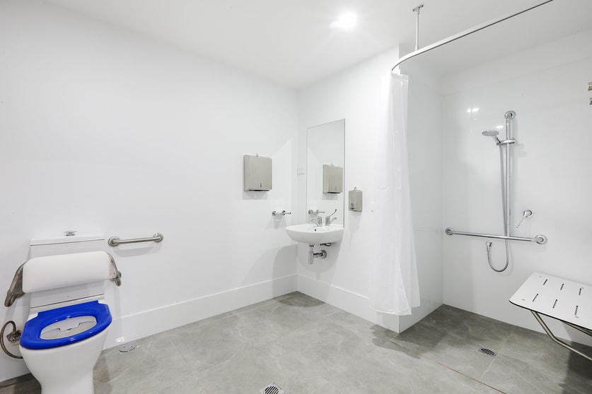 4/5 Anne Street Southport QLD 4215 - Image 5