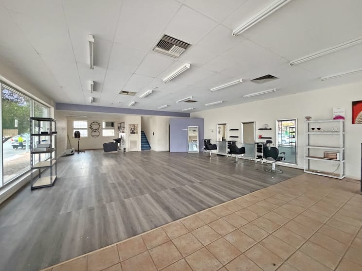 Click to view all images 21 William Street Berri SA 5343 - Image 3