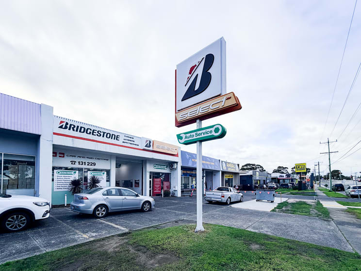 Click to view all images 174 Princes Highway Dandenong VIC 3175 - Image 2