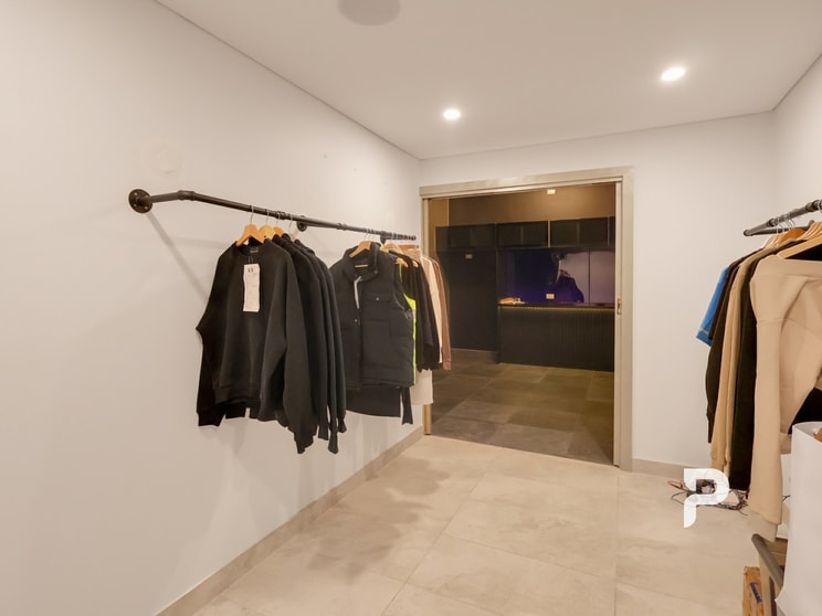 Click to view all images Prestons NSW 2170 - Image 2