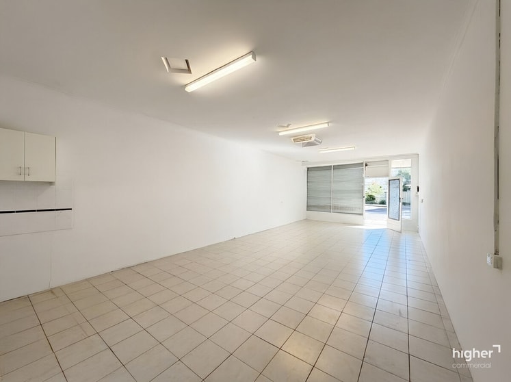 Click to view all images Shop 4/36 Hambledon Road Campbelltown SA 5074 - Image 3