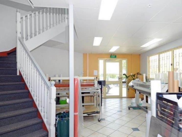 Click to view all images Unit 4/1318 Boundary Road Wacol QLD 4076 - Image 5