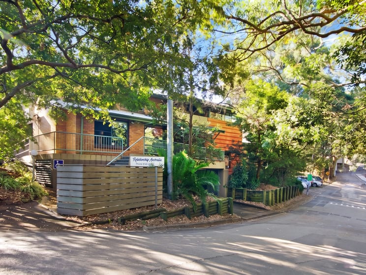 Click to view all images 5 Sera Street Lane Cove NSW 2066 - Image 1