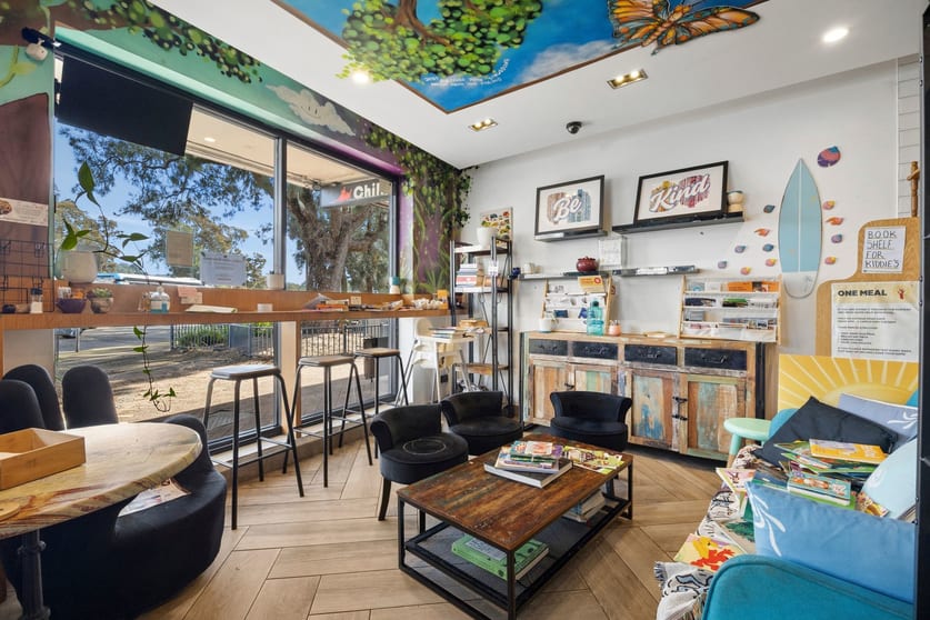 Click to view all images 3/1350 Pittwater Road Narrabeen NSW 2101 - Image 2