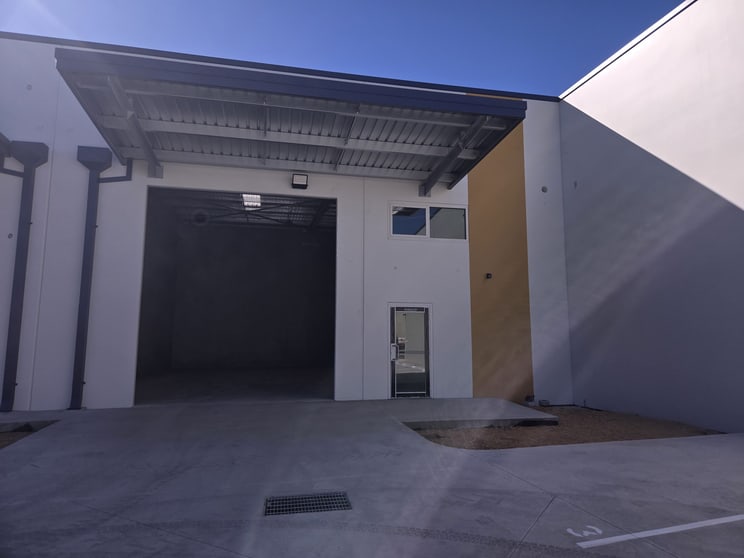 Click to view all images 23 Erceg Road Yangebup WA 6164 - Image 1