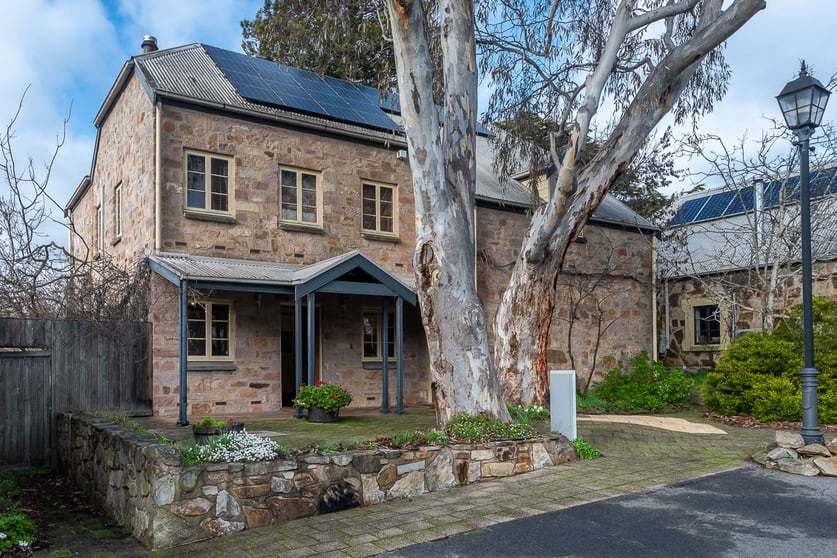 Click to view all images 4/102 Mount Barker Road Hahndorf SA 5245 - Image 1