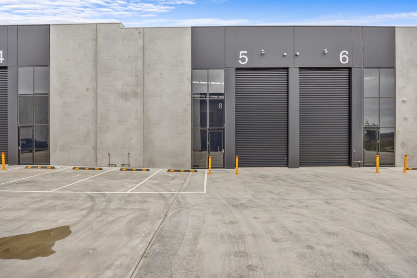 Click to view all images 5/14 Concept Drive Delacombe VIC 3356 - Image 2