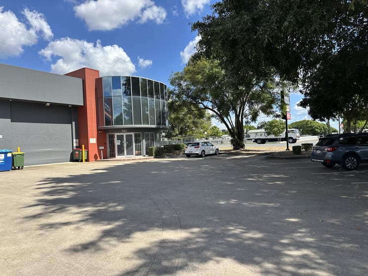 Click to view all images 190 Kerry Road Archerfield QLD 4108 - Image 1