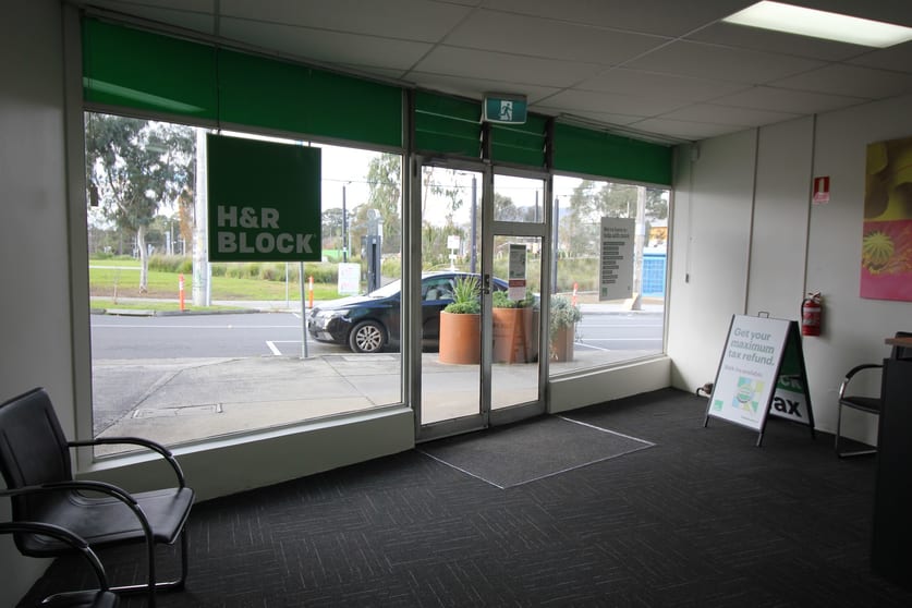 Click to view all images 2 Station Street Bayswater VIC 3153 - Image 2