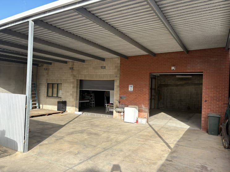 Click to view all images 25 Phillips Street Thebarton SA 5031 - Image 3
