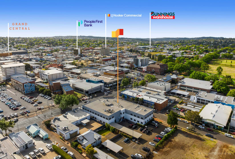 4 & 5/162 Hume Street East Toowoomba QLD 4350 - Image 1