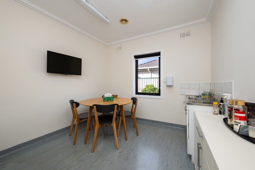 Click to view all images Suite 2/871-873 Heatherton Road Springvale VIC 3171 - Image 3