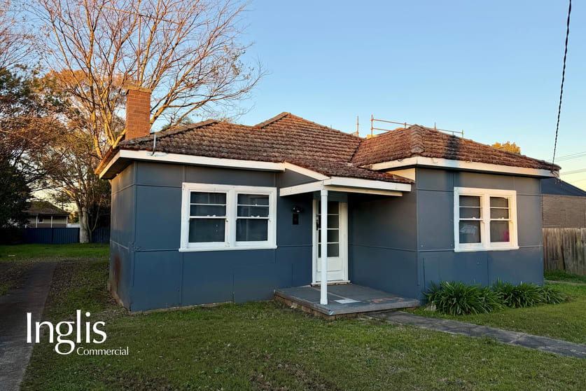 Click to view all images 20 Elizabeth Street Camden NSW 2570 - Image 2
