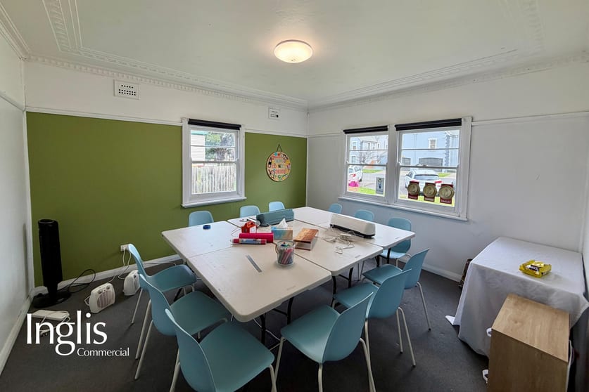 Click to view all images 20 Elizabeth Street Camden NSW 2570 - Image 3
