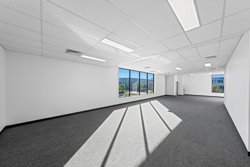 Click to view all images Unit 1/72 Metroplex Place Wacol QLD 4076 - Image 4