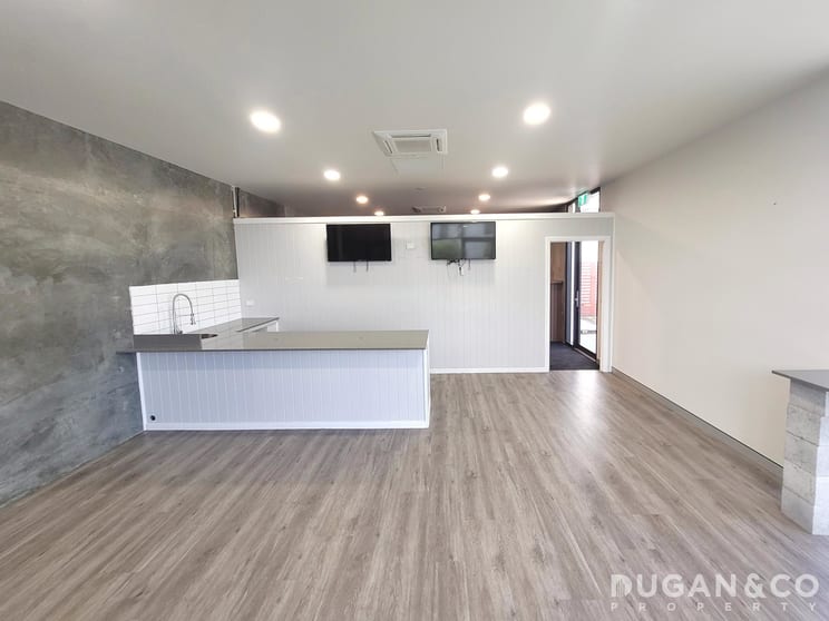 Click to view all images Virginia QLD 4014 - Image 4