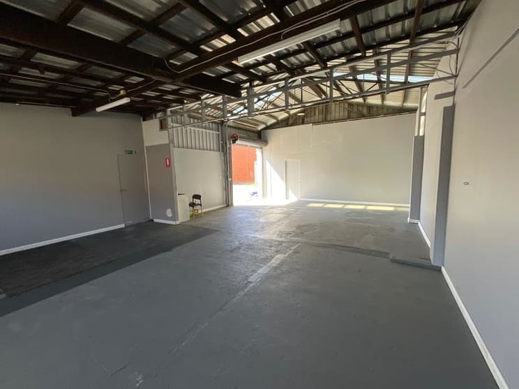 Click to view all images Unit 2/16 Beaumont Street Hamilton NSW 2303 - Image 3