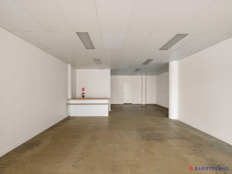 Click to view all images 2/17 The Esplanade Cowes VIC 3922 - Image 3