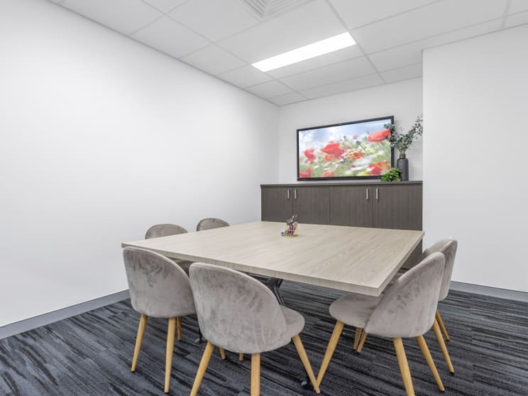 Click to view all images 3.06/2-8 Brookhollow Avenue Norwest NSW 2153 - Image 2