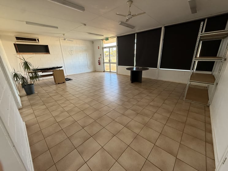 Click to view all images 1436 Stocker Street Port Hedland WA 6721 - Image 3