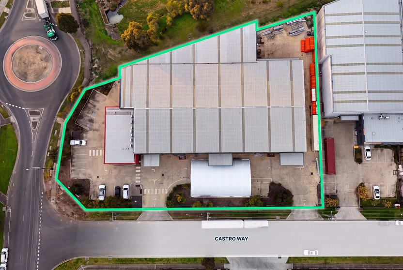 Click to view all images 140 Castro Way Derrimut VIC 3026 - Image 2